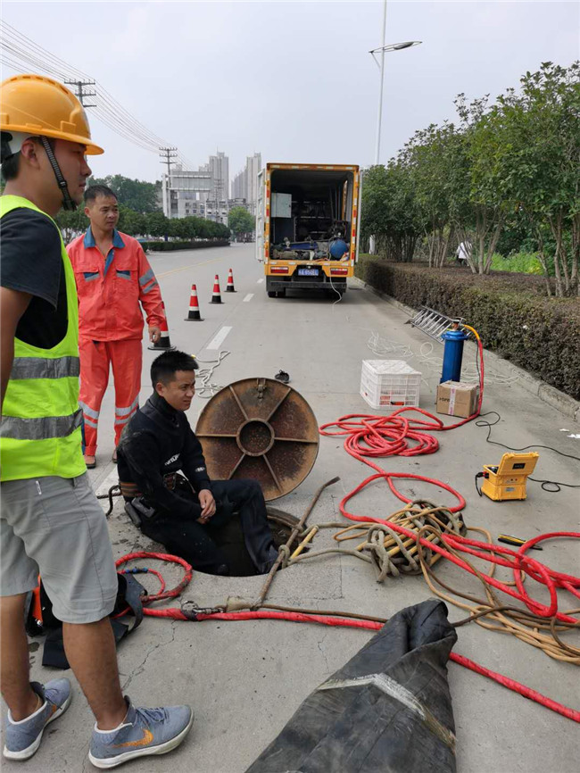 双塔翻衬法管道修复技术主要工序